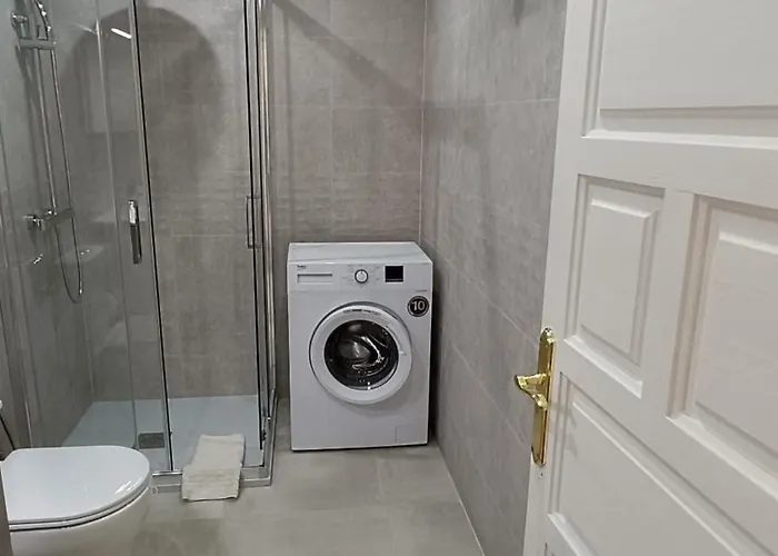 Paradise, Nº5 아파트